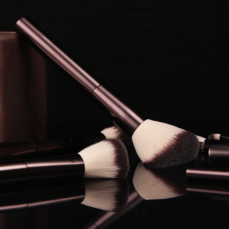 Il set e il kit di pennelli per trucco a clessidra include fondotinta in polvere correttore fard per labbra bronzer ombretto eyeliner pennello per evidenziare - immagine 4