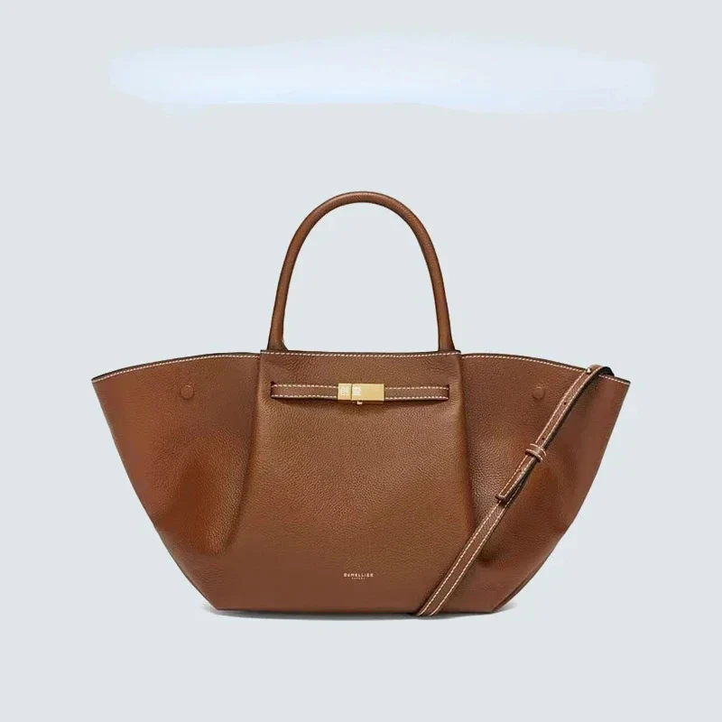 thumbnail image 1 of Bolso de mano de gran capacidad de última generación de 2024, bolso de mano versátil de diseñador de lujo de China para mujeres, 1 of 5