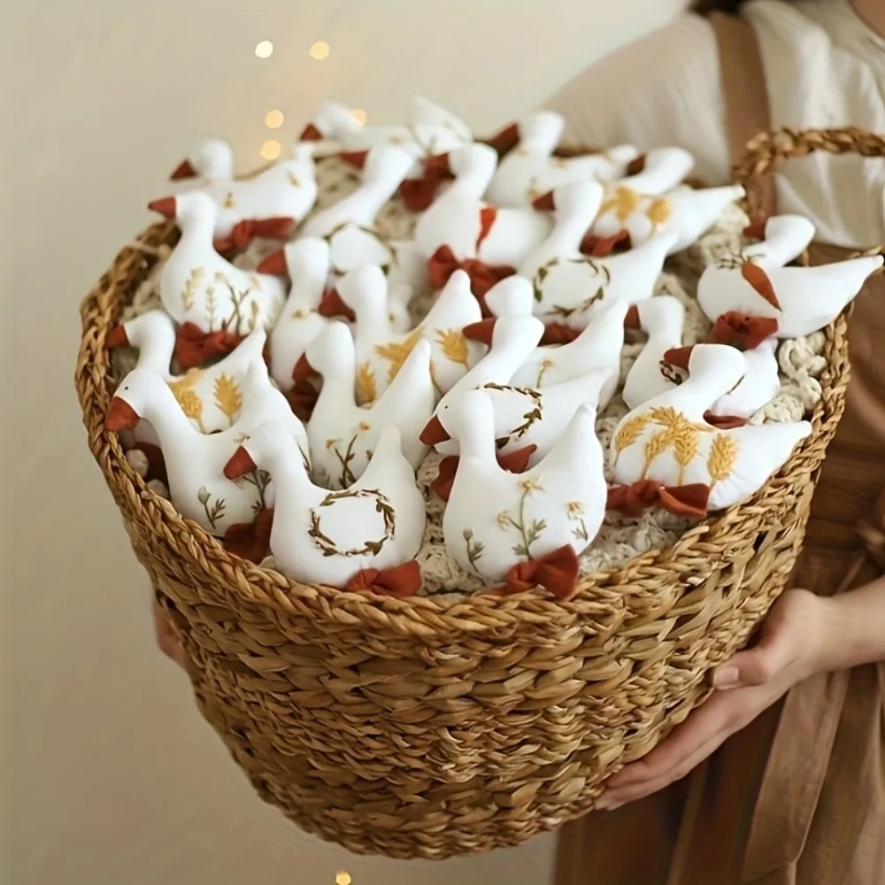 2Pcs 귀여운 활 모양 오리 인형 바느질 템플릿 세트 DIY 패치워크 플러시 장난감 만들기 수제 공예품을 위한 아크릴 거위 스텐실 자
