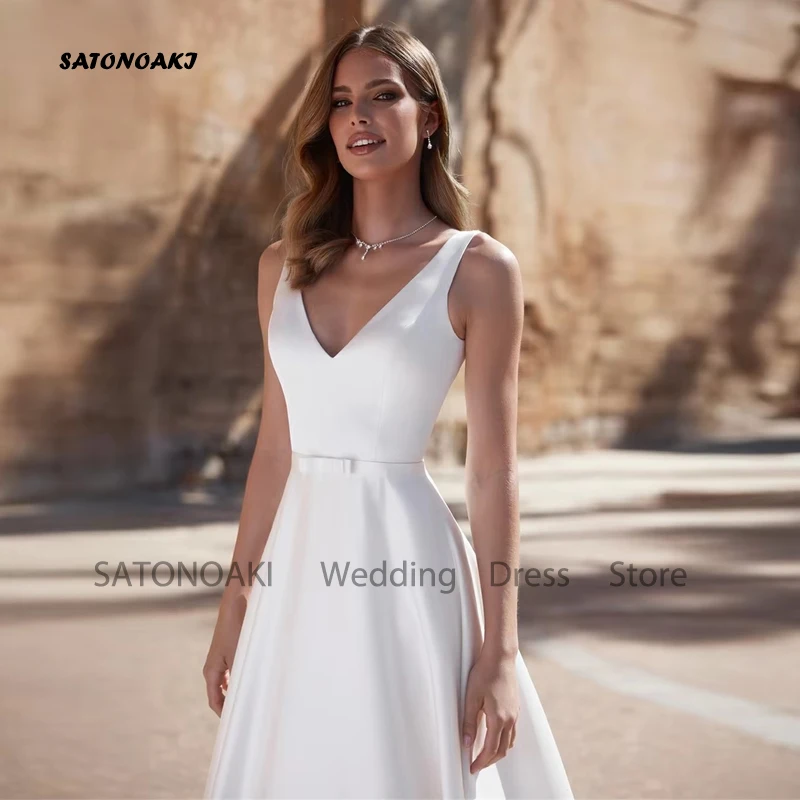 Customized Simple Satin V-neck Wedding Dress for Bride Backless A-line Princess Bridal Gown with Sashes Robe Vestidos De Novia