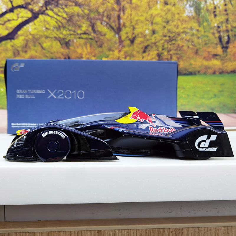 AUTOART 1:18 RED BULL X2010 GT5 game version of car model