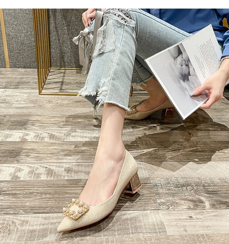 Women Pumps Fashion L''v'ss Shoes Women Wedding Shoes - China Replica Heels  and Luxury Heels price