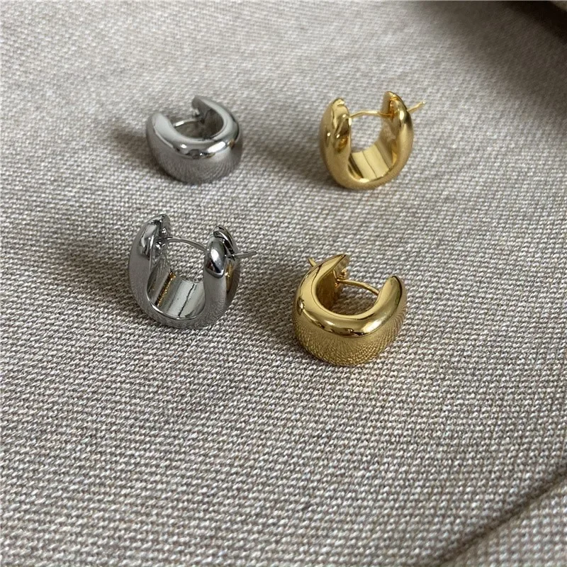 Timeless Wonder Brass Geo Hoop Earrings for Women Designe Jewelry Punk Gothic Luxury Trendy Classy Top Quality Simple Neat 6352