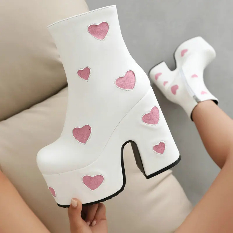 

ippeum y2k Shoes White Chunky Platform Boot Size 43 Cosplay Dress Heart Shaped Women Ankle Boots