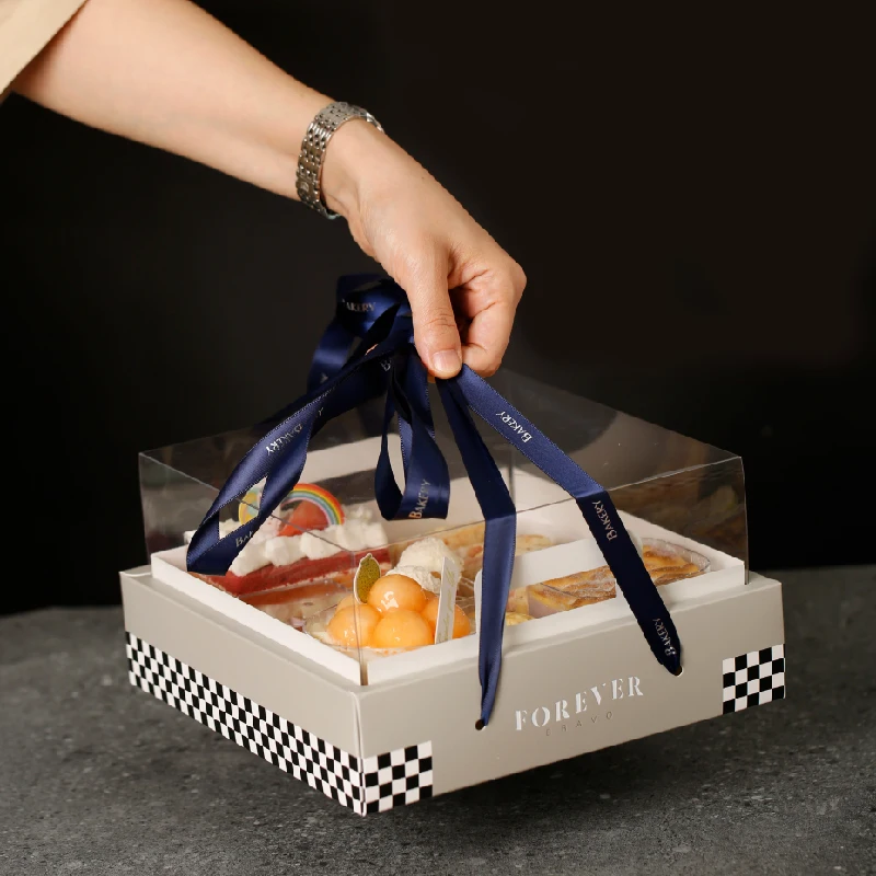 CEWROM Supporto Per Cono Gelato, Espositore Per Cono Di Cialda In Acrilico Trasparente A 16 Fori, Espositore Per Waffle Per Feste, Espositore Per Sushi Per Bambini Feste Di Compleanno Decorativo