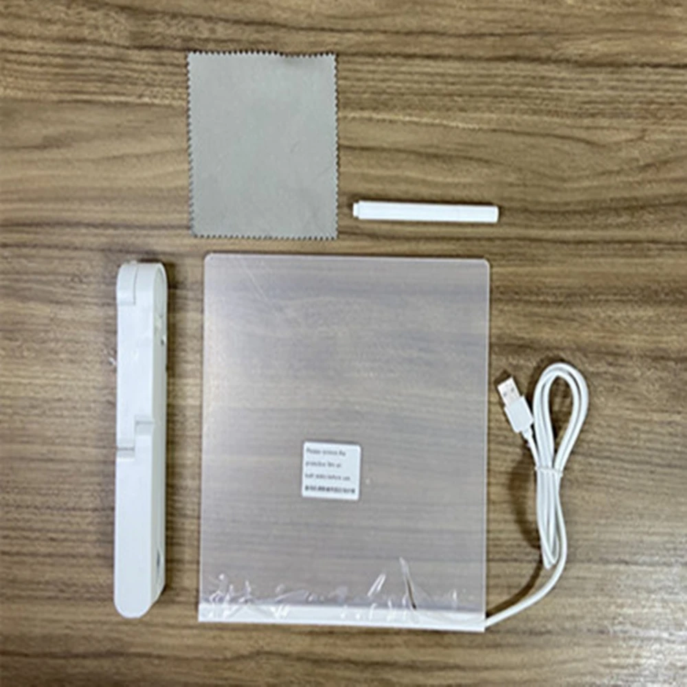 ������ LED ���� ��ũ�� �޽��� �޸� ����, ���� �� �ִ� USB ��� �׸� ����, ħ�� �߰� ����, ���� ��� ����