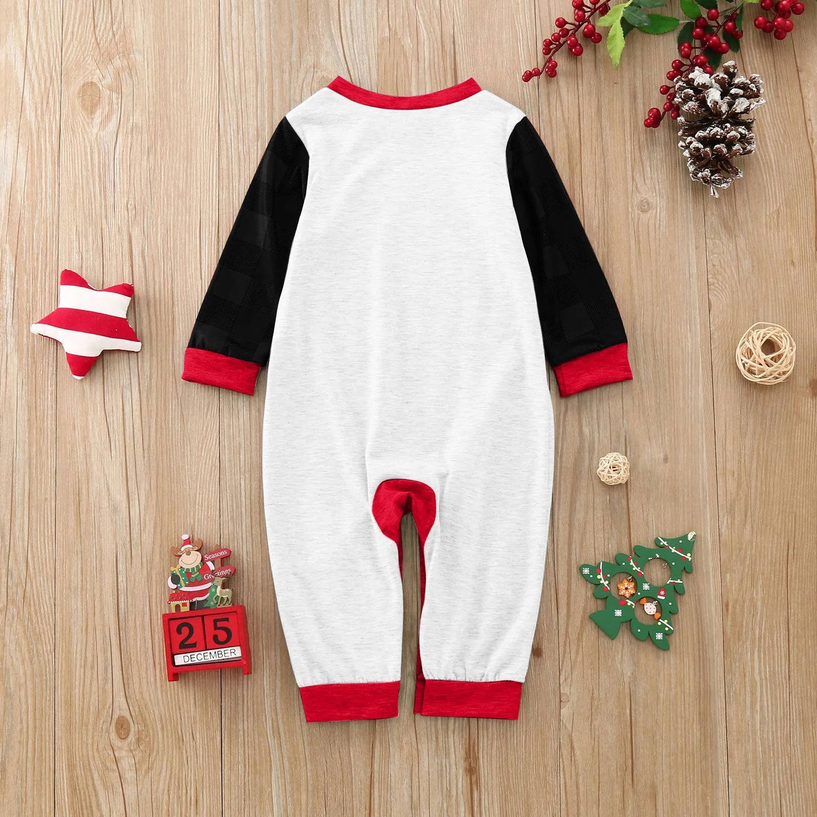 thumbnail image 4 of Conjunto de pijama con estampado de dibujos animados de Feliz Navidad para familia, madre, padre, niños, disfraz de 2 piezas con estampado de dibujos animados, ropa para niños, 4 of 5
