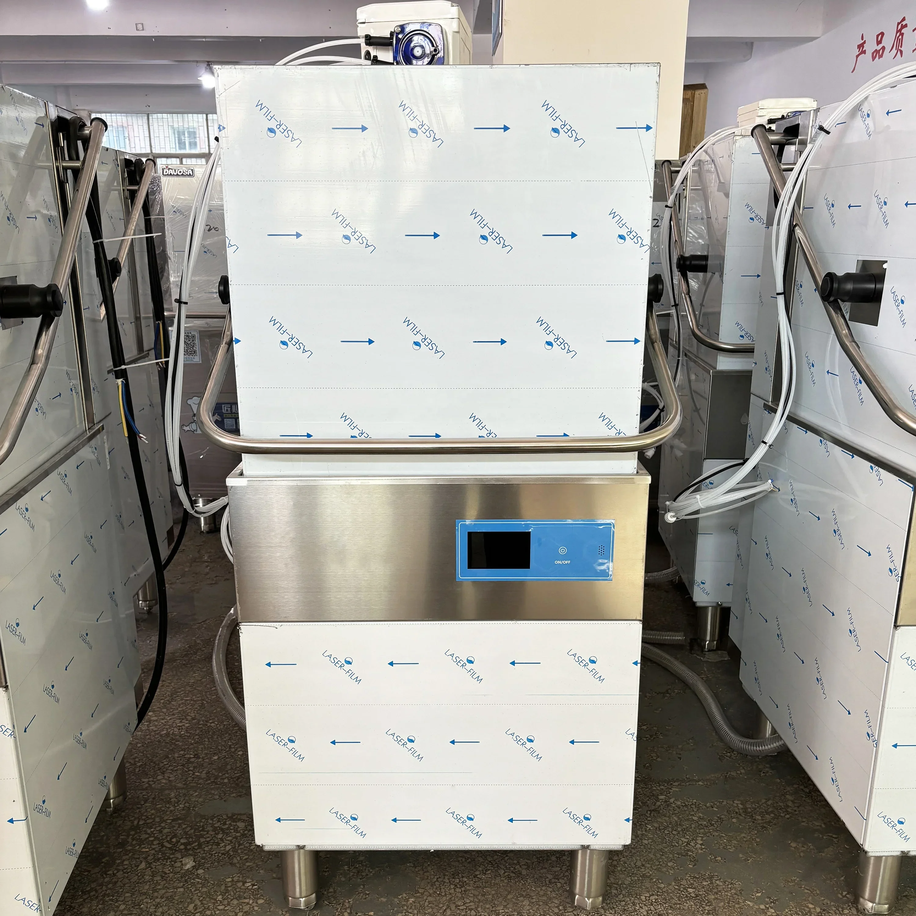 220V/380V 9.8KW Electric High-Efficient Dish Washing Machine for Restaurants and Hotels Kitchen hood type dishwasher 3