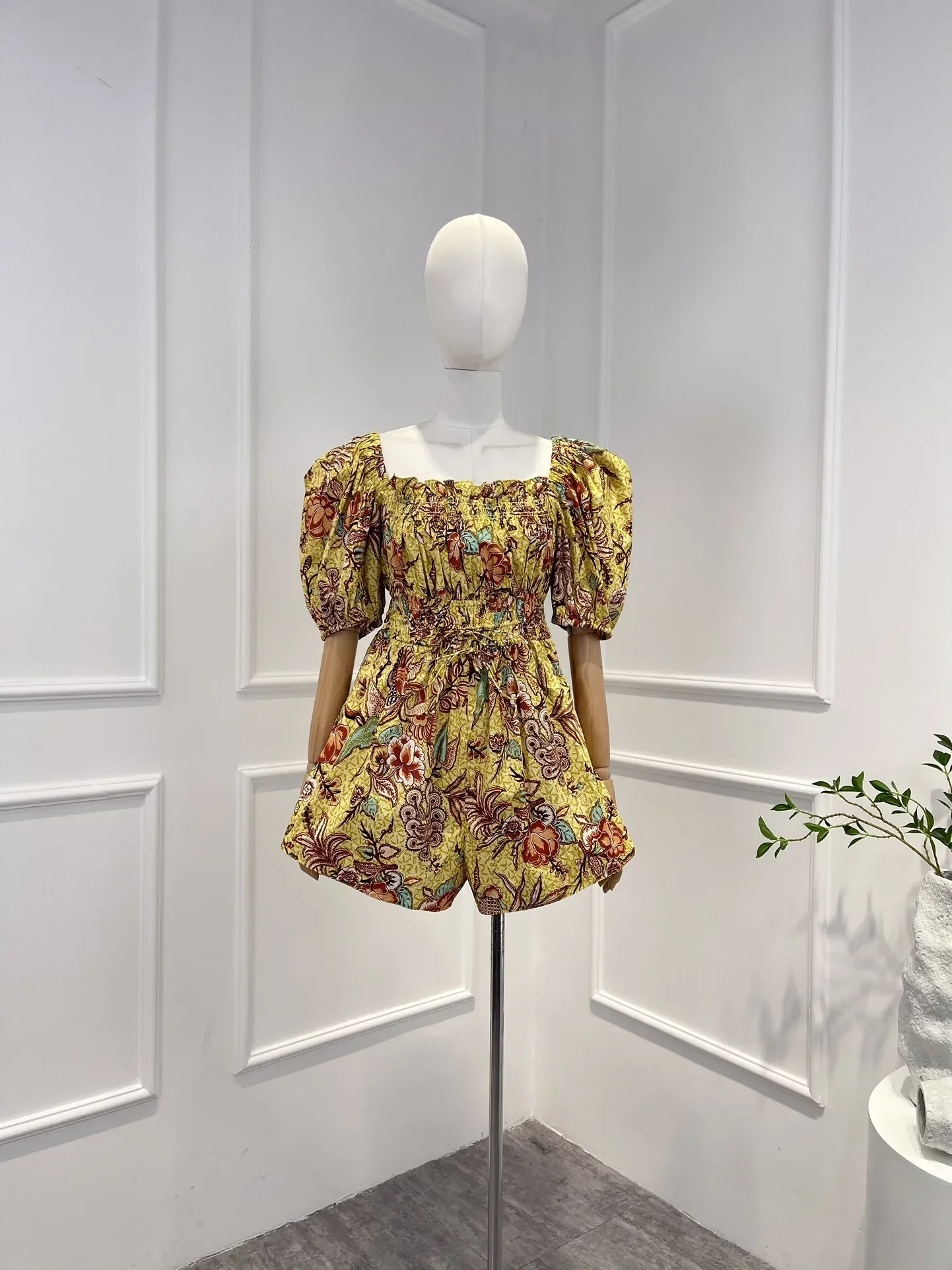 Cotton 2023 New Top Quality Floral Print Vintage Puff Sleeve Pleated Elastic Drawstring Waist Holiday Style Woman Playsuits