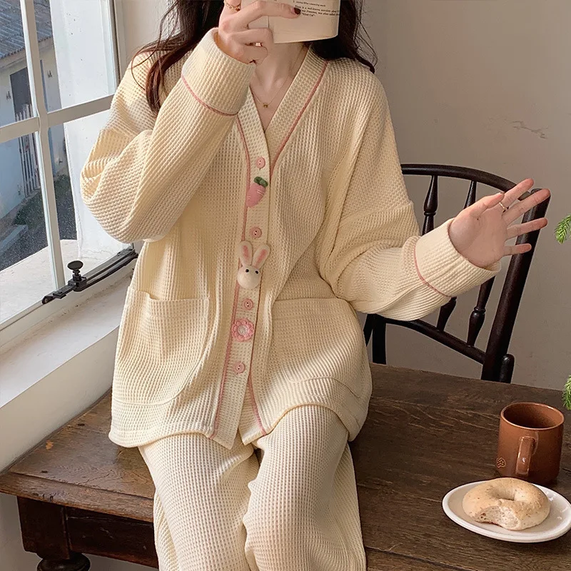 Korean Cute Bunny Pajamas Women's New Sweet Internet Celebrity Style Home Wear Two-Piece Set for Spring 2024