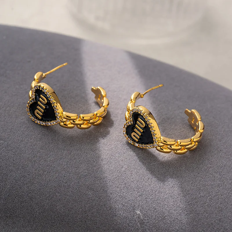 Light luxury fashion letter love heart earrings for women