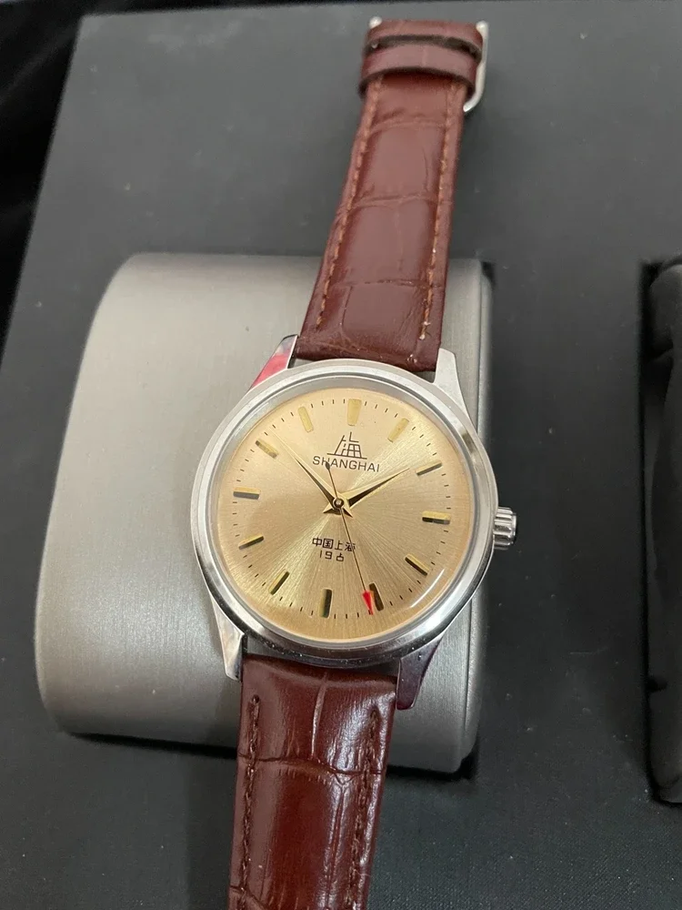 Shanghai Watch ヴィンテージ 手巻き メンズ 腕時計 Vintage
