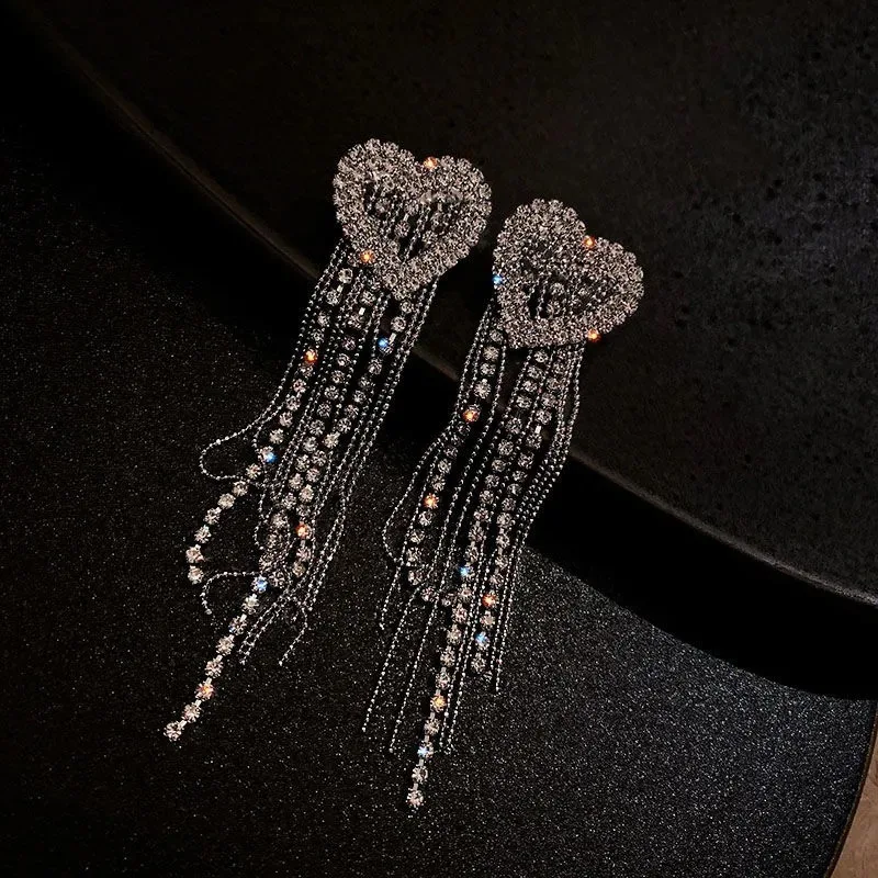 [韓国人気ジュエリー] BIJOU Heart Crystal Drop Earrings Korean Heart Drop Earrings | Korean Accessories | Dangle