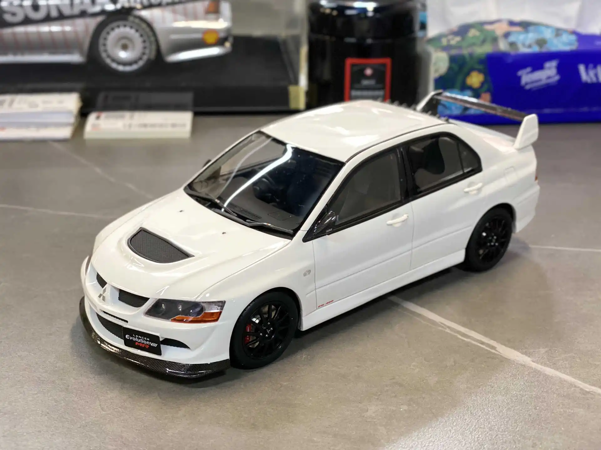 Otto 1:18 For Lancer Evo 8 Mr 2005 Limited To 2000 Sets Simulation