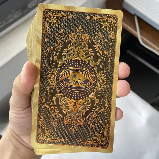 미래에 대한 통찰력과 영감을 제공하는 골든 타로 영어 확언 카드