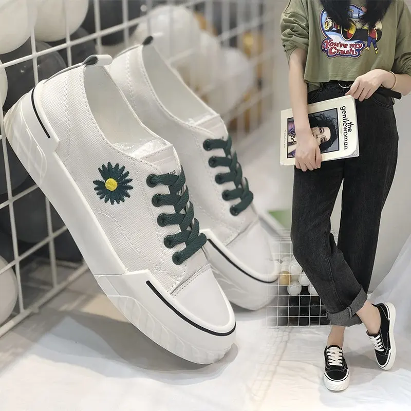 Women Canvas Shoes Fashion Sneakers Unisex New Casual Vulcanize Shoes Woman Fashion Loafers High Quality 3 Times Vulcanization