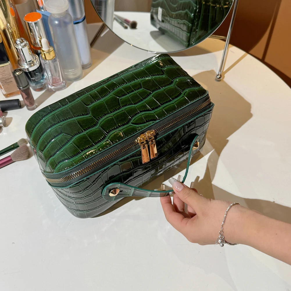 PU Leather Cosmetic Travel Bag for Women