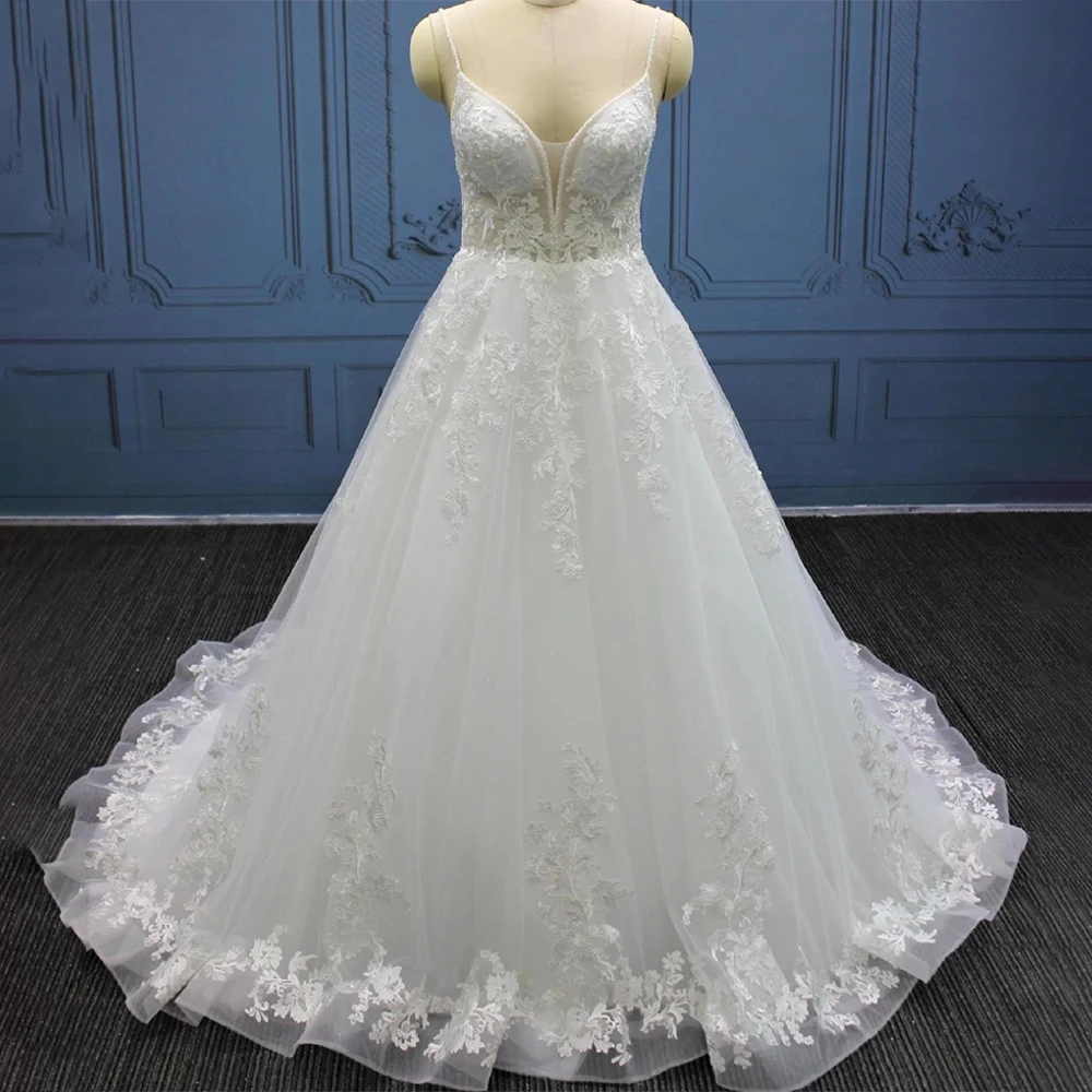 

Spaghetti Straps Appliques Tulle Wedding Dress Sleeveless Lace Wedding Gown Backless A-line Court Bridal Gown vestidos de novia