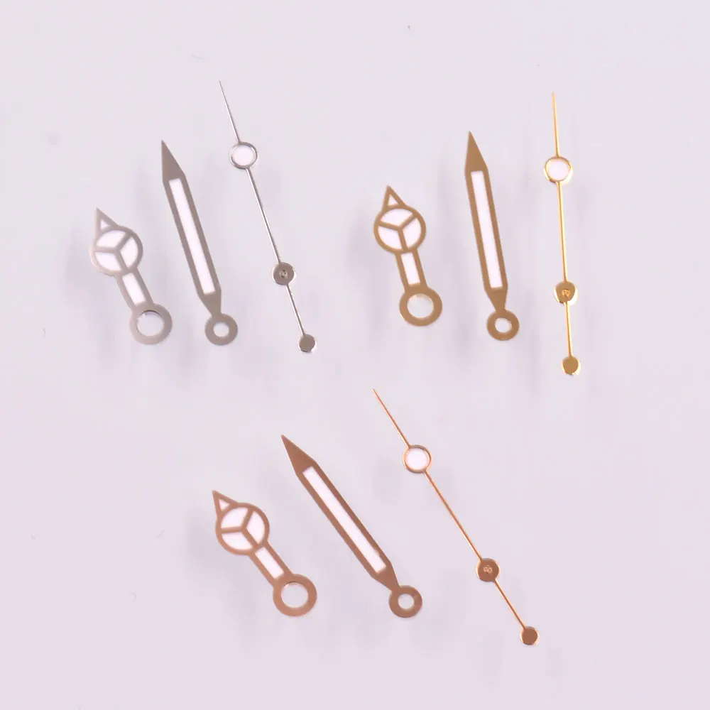 عقارب الساعة المضيئة باللون الأزرق والأخضر تناسب أ...