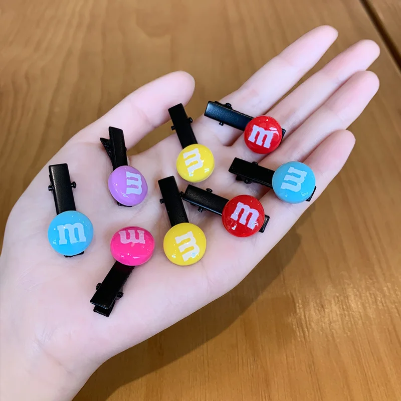 Рисунок 6 - Милая однотонная круглая шпилька