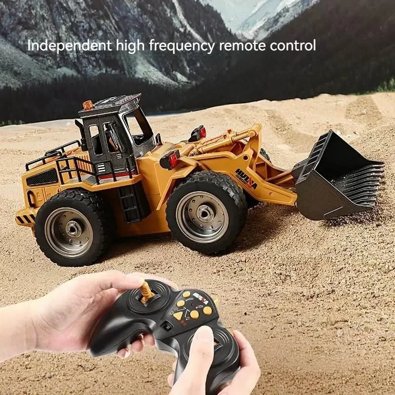 RC Cars RC Construction Toy Huina RC Car Wireless 520HD Remote Control Bulldozer Forklift Large Electric Loader Engineering Alloy Bucket Children