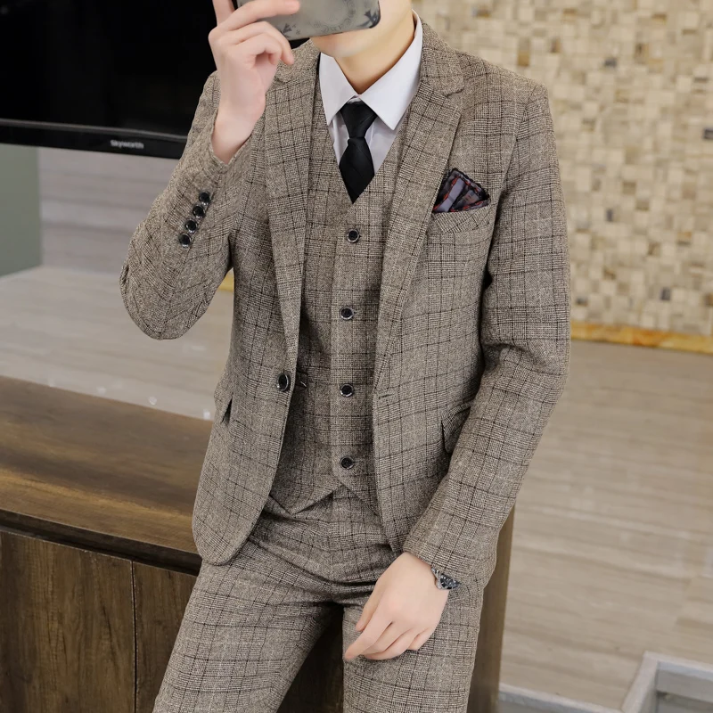 Men's Slim Fit Business Suit Three-Piece Set Stylish Vest Trousers Wedding Gentleman's Ensemble Handsome Professional Attire