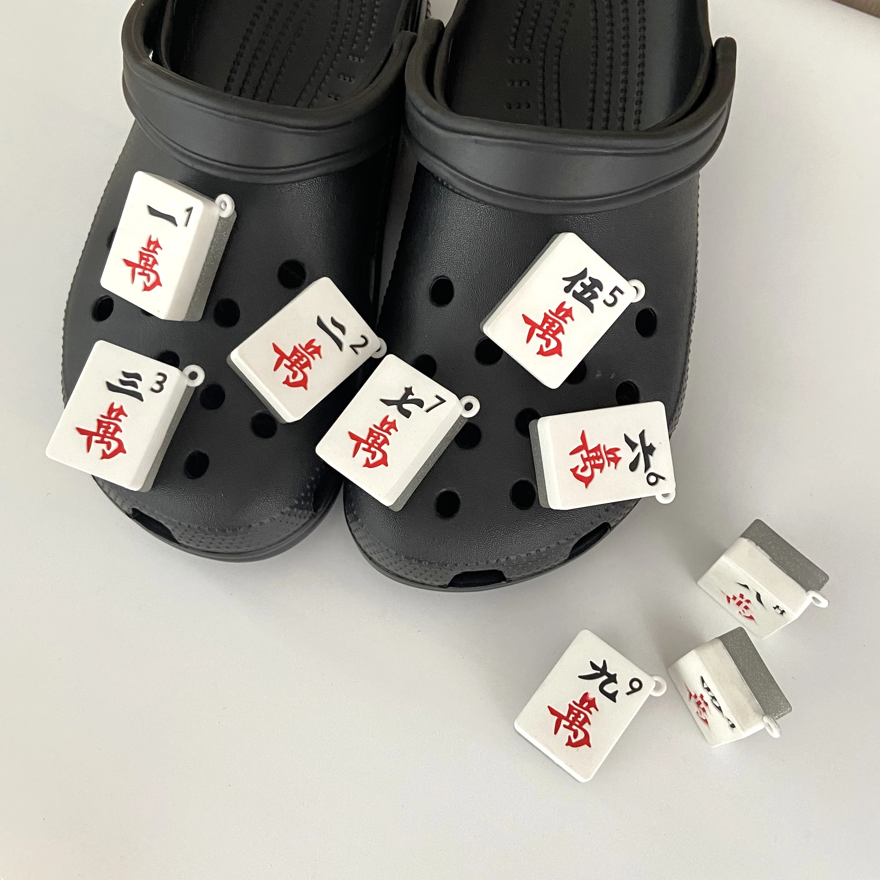1PC Chinese Mahjong series perforated shoe flower decoration, DIY shoe accessories
