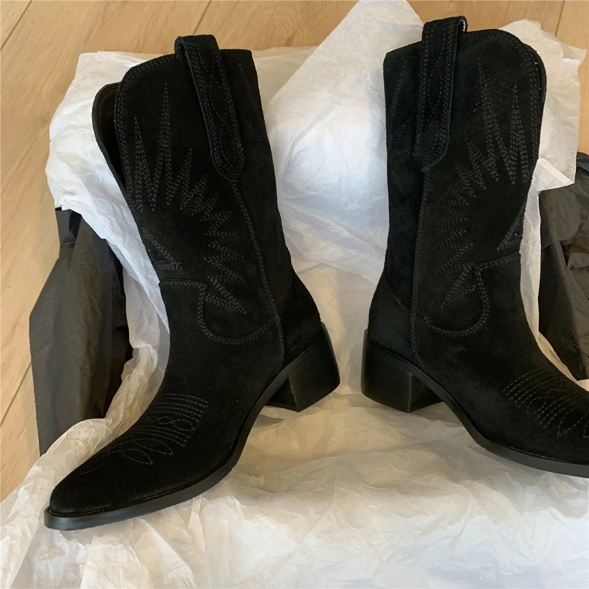 Woman Cowgirl Boots Fashion Slip On Ladies Elegant Square Heel Boots Shoes Retro Women's Winter Autumn Mid Barrel Knight Boots