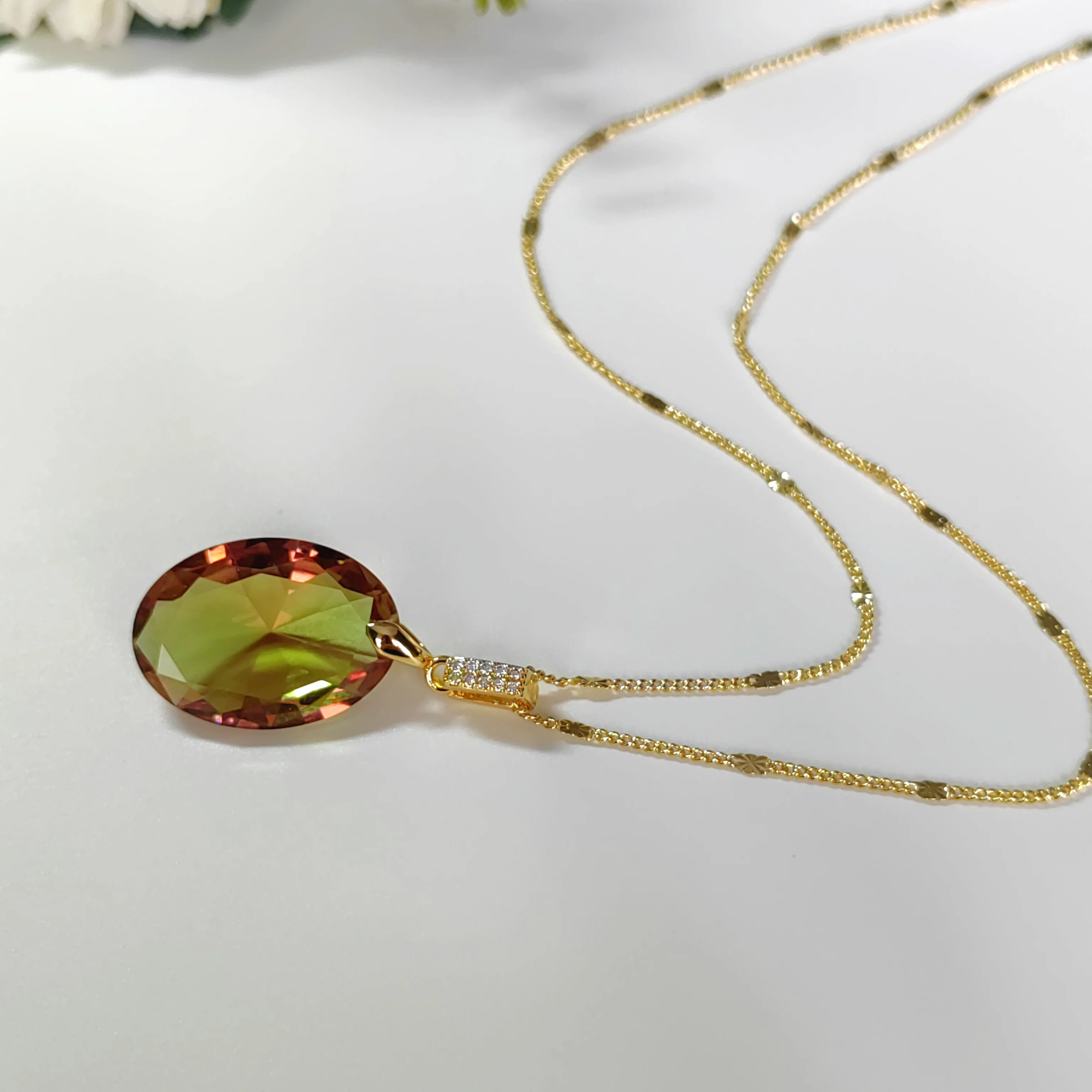 Zultanit Farbwechselnder Anhänger Halskette für Frauen Ovaler & Rechteckiger Edelstein Lichtempfindlicher Statement-Schmuck Geschenk – Detail 7