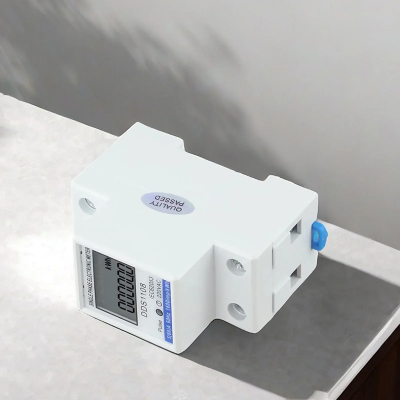 Reliable Performance LCD Single Phase Electric Energy Meter KWH AC Digital WattHour Meter 220V 60A Accuracy 1 Power Consumption