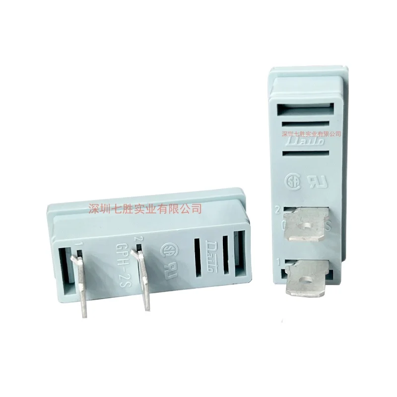 

GPH-2S 250V 15A держатель предохранителя Daito Japan GPH-4V/2S держатель предохранителя