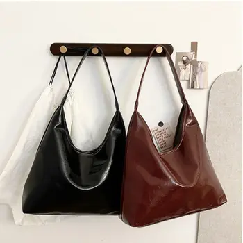 Borsa Hobo alla moda color vino rosso Borsa sottobraccio vintage di grande capacità Borsa tote semplice a spalla singola per pendolari