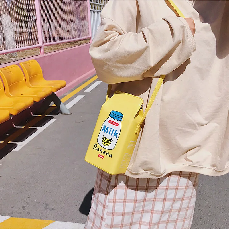 Cute Milk Box Women Shoulder Bag Designer Drink Cartoon Printing Crossbody Bags for Women 2021 Harajuku Small Coin Purses Girls 4