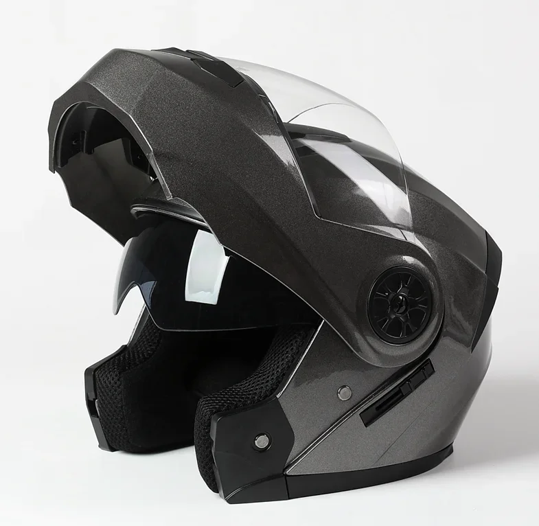 2023 New Arrival DOT Certification Professional Racing Flip Up Helmet Men Motorcycle ABS Material Modular Dual Lens Helmets