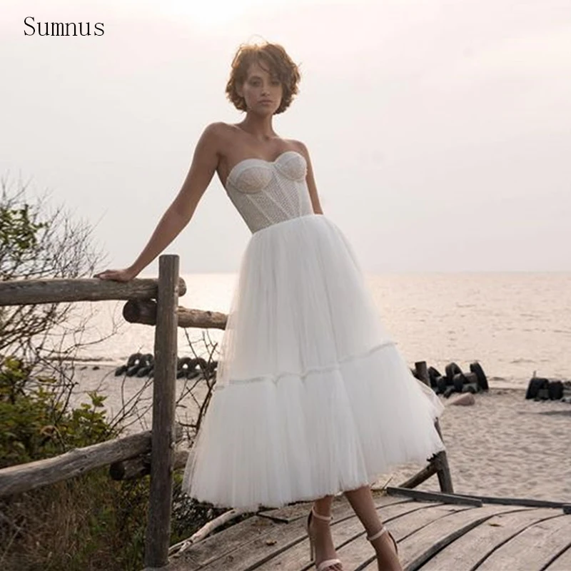

Sumnus Short Beach Wedding Dress Strapless Tulle Pleat Tea Length White Boho Vestidos De Novia Bridal Grown For Women 2022