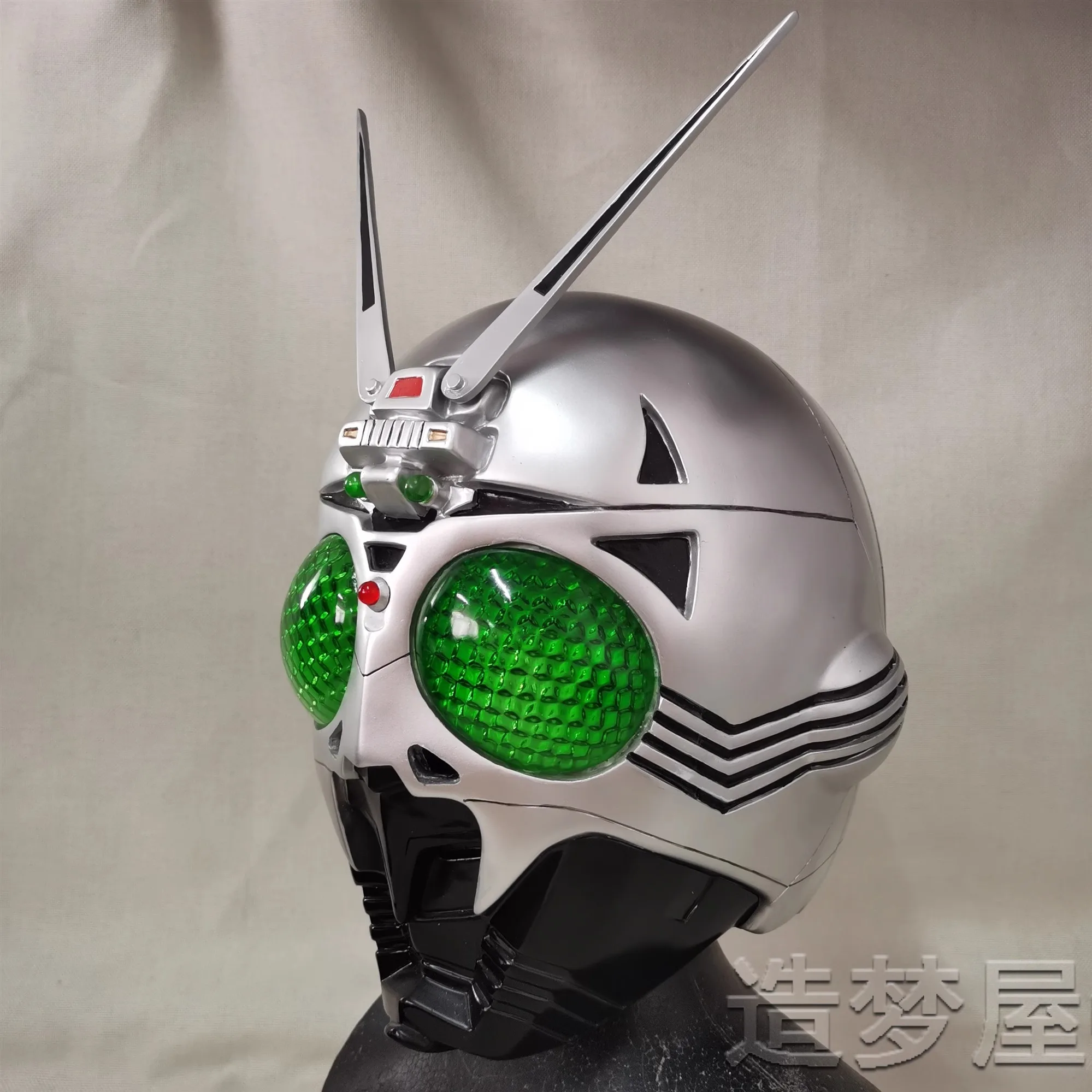 仮面ライダーW（ダブル） コスプレ用マスク　PETG製 仮面ライダーW（ダブル） コスプレ用マスク PETG製 Amazon.co.jp