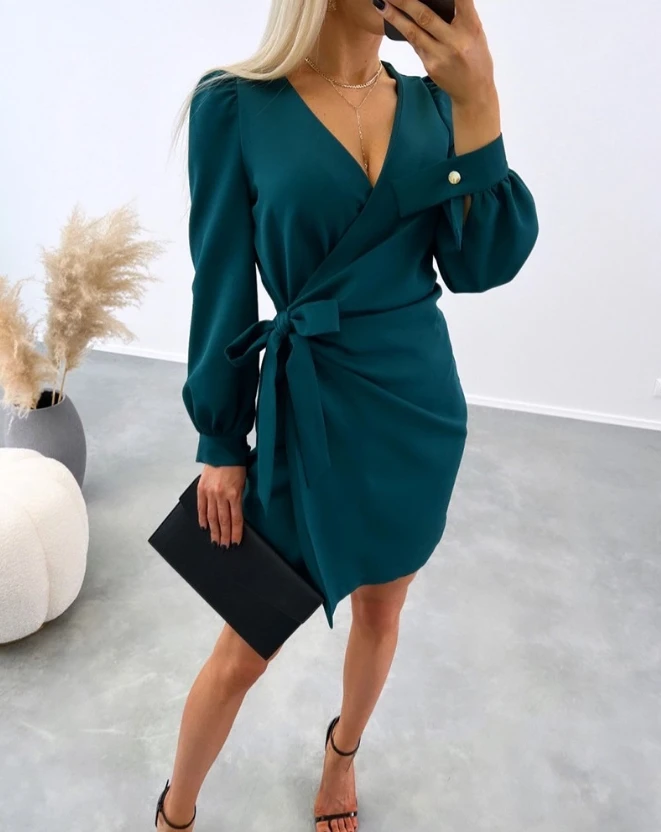 

New Lace Up Detail V-Neck Monochrome Wrapped Long Sleeved Shirt Dress for Female Compatriots