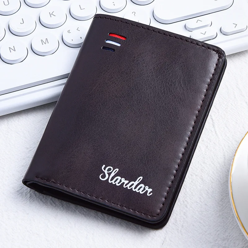 Sleek Male Card Wallet Compact Ultra-Thin Integrated Multi-Card Case
