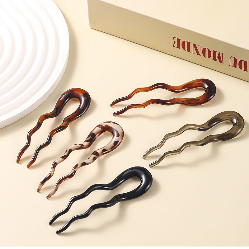 Leopard Acetate Wavy Hair Stick - Vintage Tortoise Hairpin Accessory