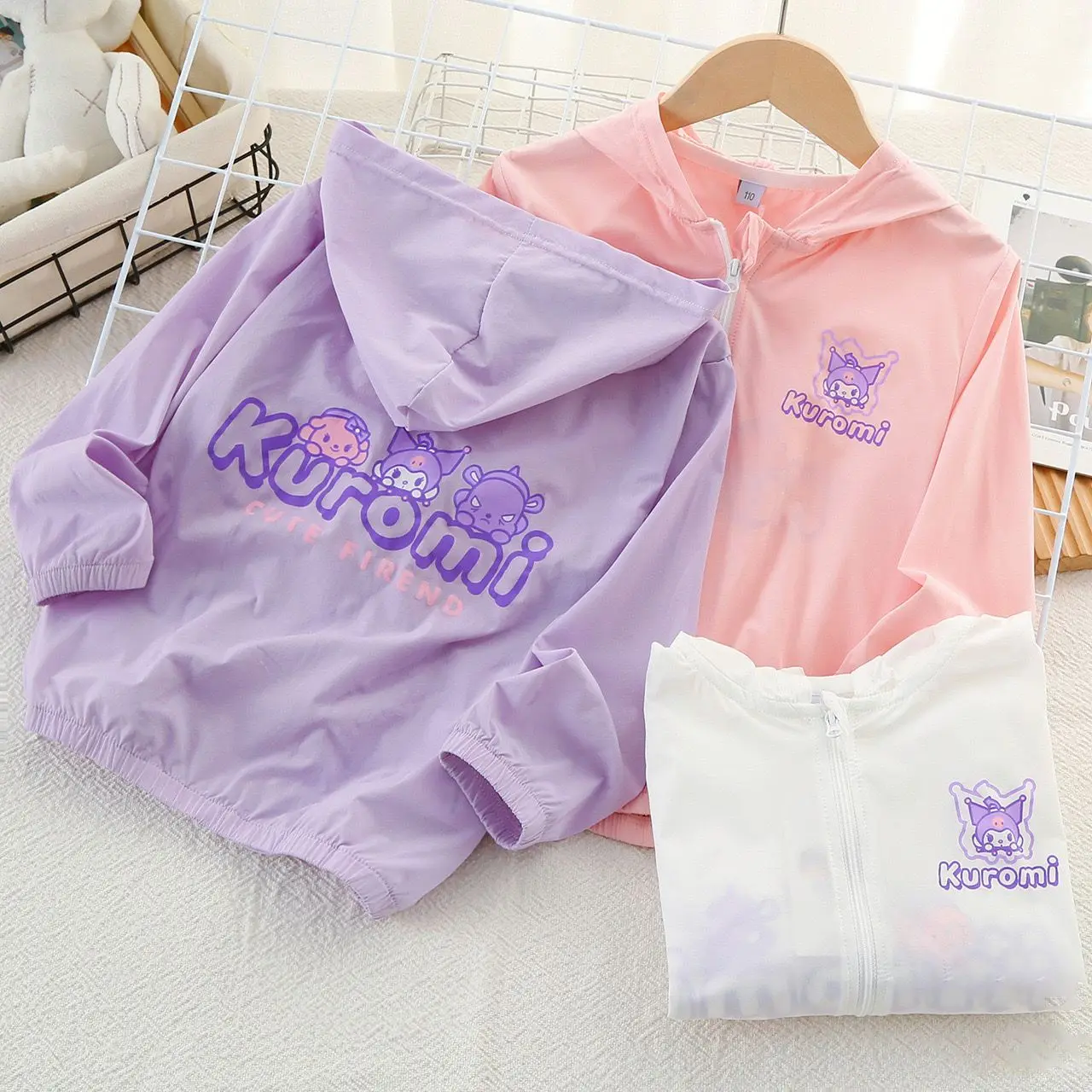 

2024 Sanrio Kuromi Summer Girls Light Coat Girl Heart Kawaii Anime Prnt Tops Cartoon Cute Sunscreen Mosquito Coat Cool Coat Gift