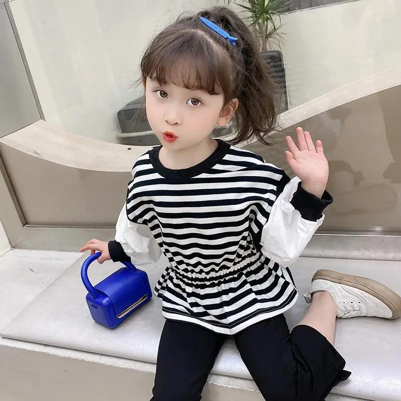 

2023 new Spring Autumn Baby Girls Classic Striped Shirts Tops Clothing Fashion Kids Children Costum Casual Sweaters Clothes