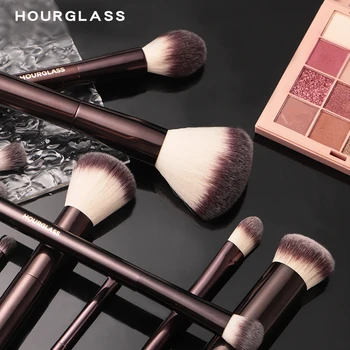 Il set e il kit di pennelli per trucco a clessidra include fondotinta in polvere correttore fard per labbra bronzer ombretto eyeliner pennello per evidenziare