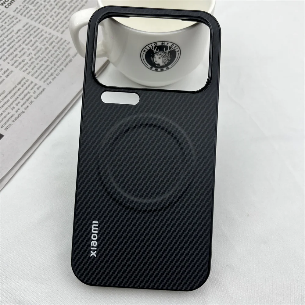 Luxury Carbon Fiber Magnetic Phone Case with Magsafe Compatibility