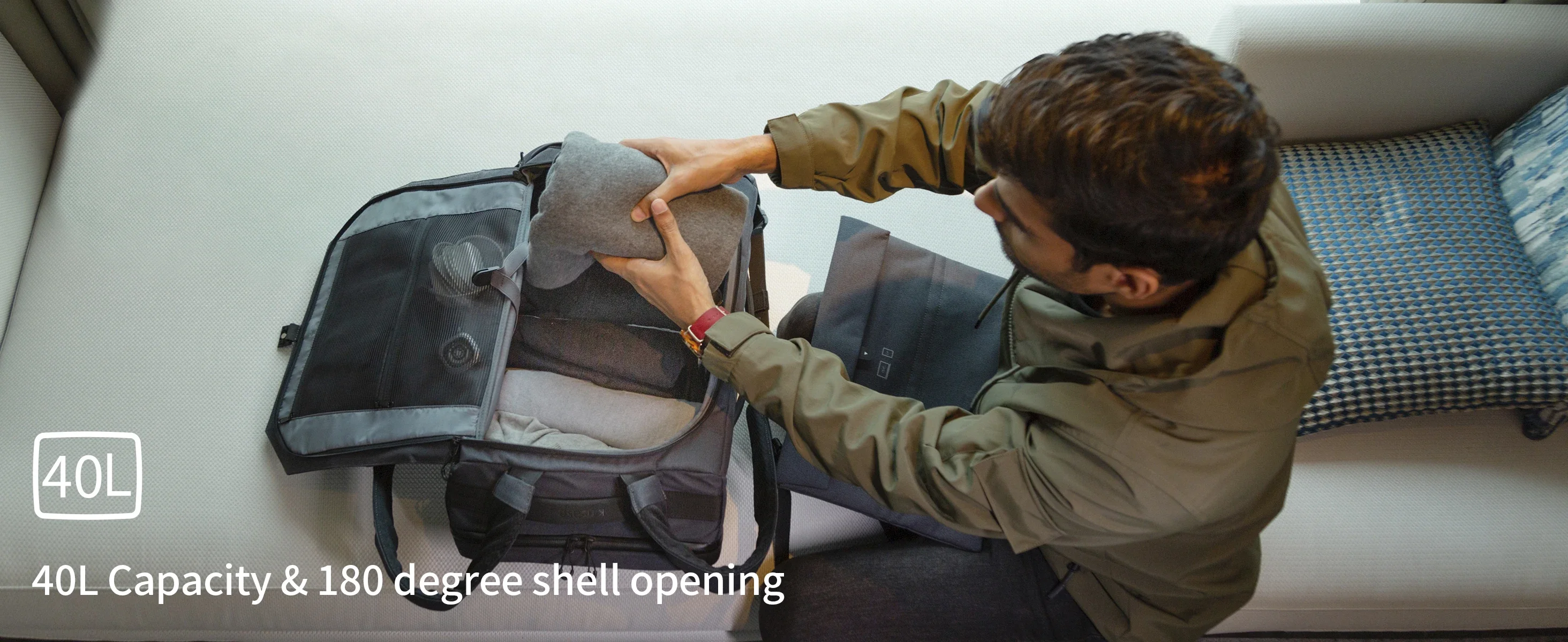 『未使用』KINCASE パックパック40L 8月末まで掲載します。 Kincase 40L Capacity Tripper Backpack for Men Women Anti