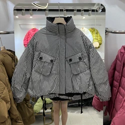 New Women's Short Down Jacket Fashion Black White Plaid Korean Version Diagonal Pockets loose Stand Collar White Duck Down Jacke