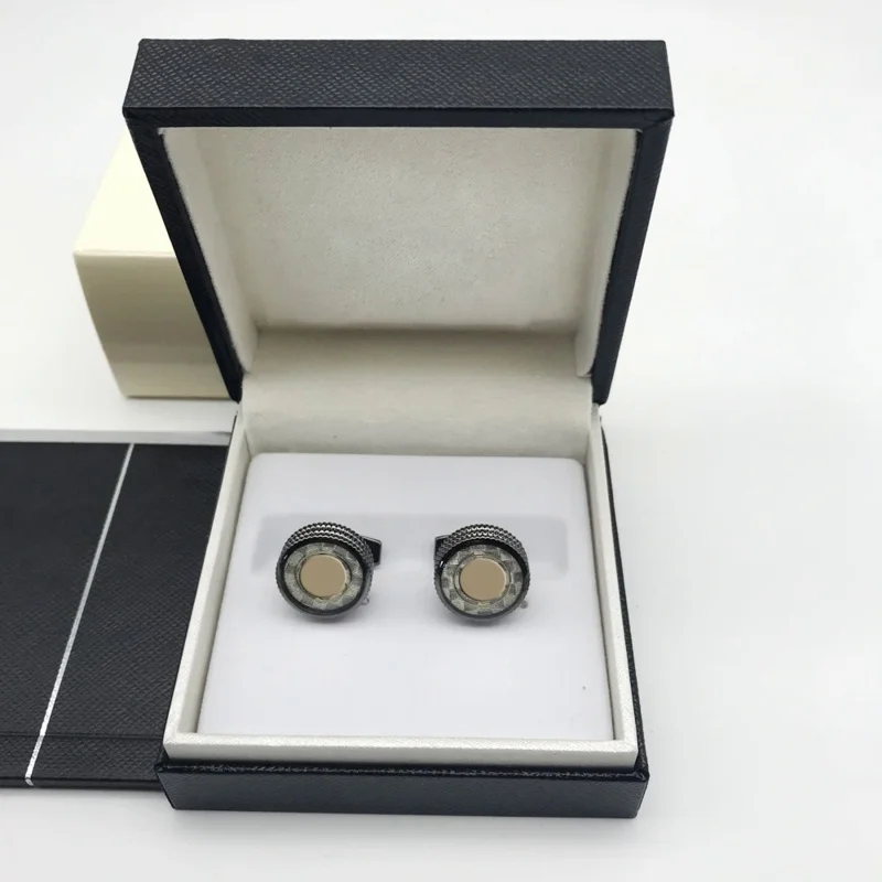 Luxury MB Classic Design Cuff Link With Six Star Branding Round Glass Surface Mirror Surface Cufflinks Button Box Set