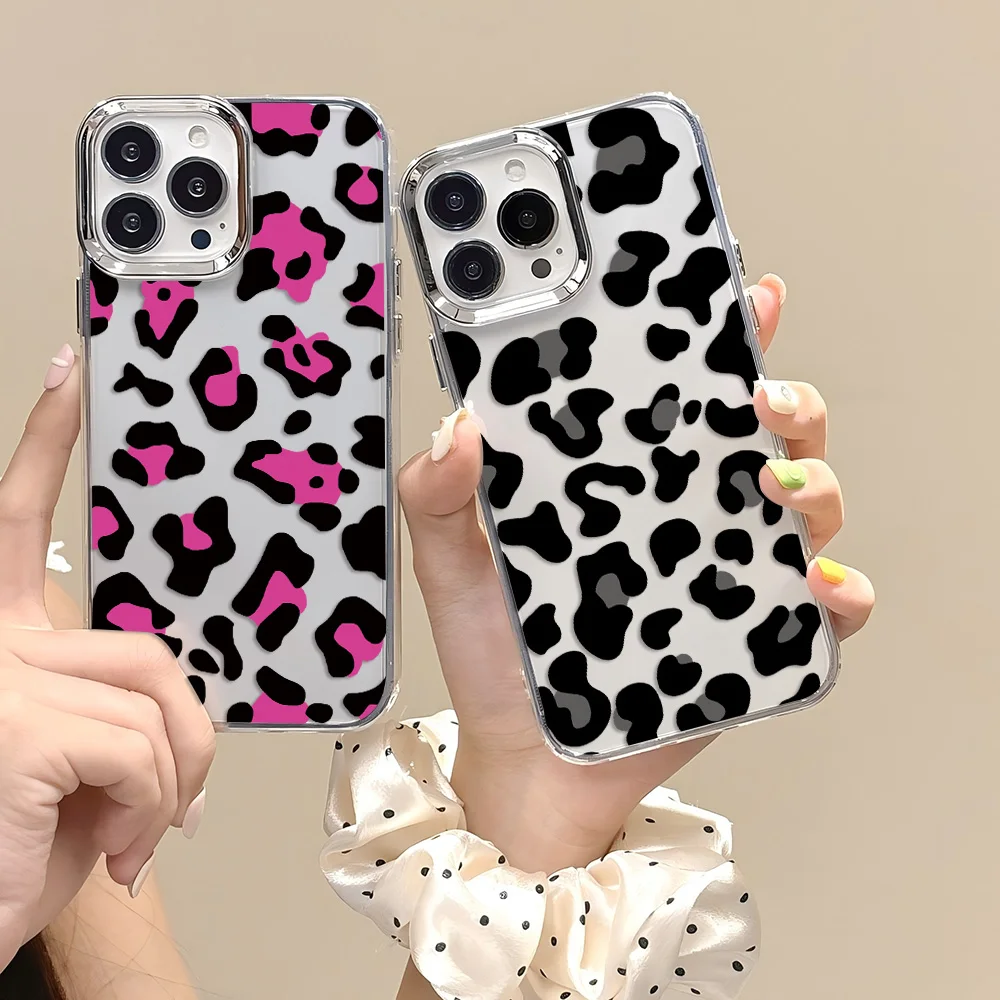 Chic Brown Leopard Pattern Phone Case – Fashionable Protective Cover
