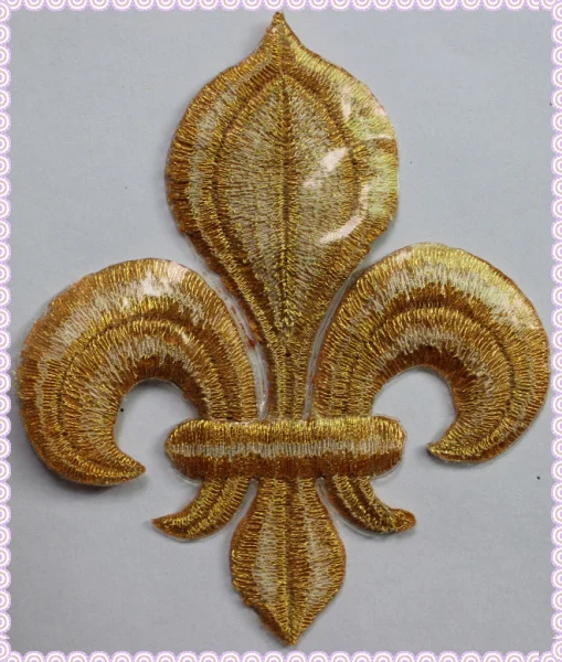 Iron On Patches Gold Embroidery Flower Appliqued Christmas Fleur De Lis Flower 3D Lotus Appliques 10-8.5cm/3.5*3cm