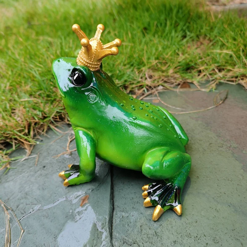 Frog Crown Prince Figurine Incredibile Ornamento Da Collezione Carino Statua Decorazioni Regali Per Le Donne Amante Room Decor