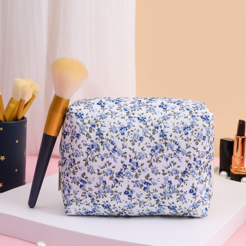 Storage Organizer Puffy Quilted Makeup Bag Lightweight Flower Printed Large Travel Cosmetic Bag Cosmetic Pouch Large Capacity